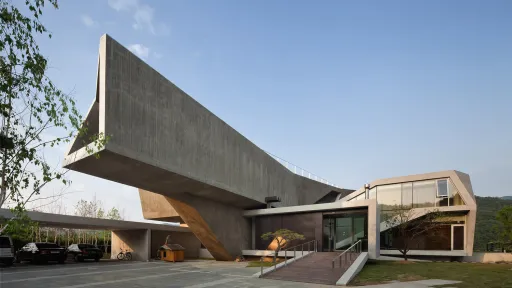 Cantilever house